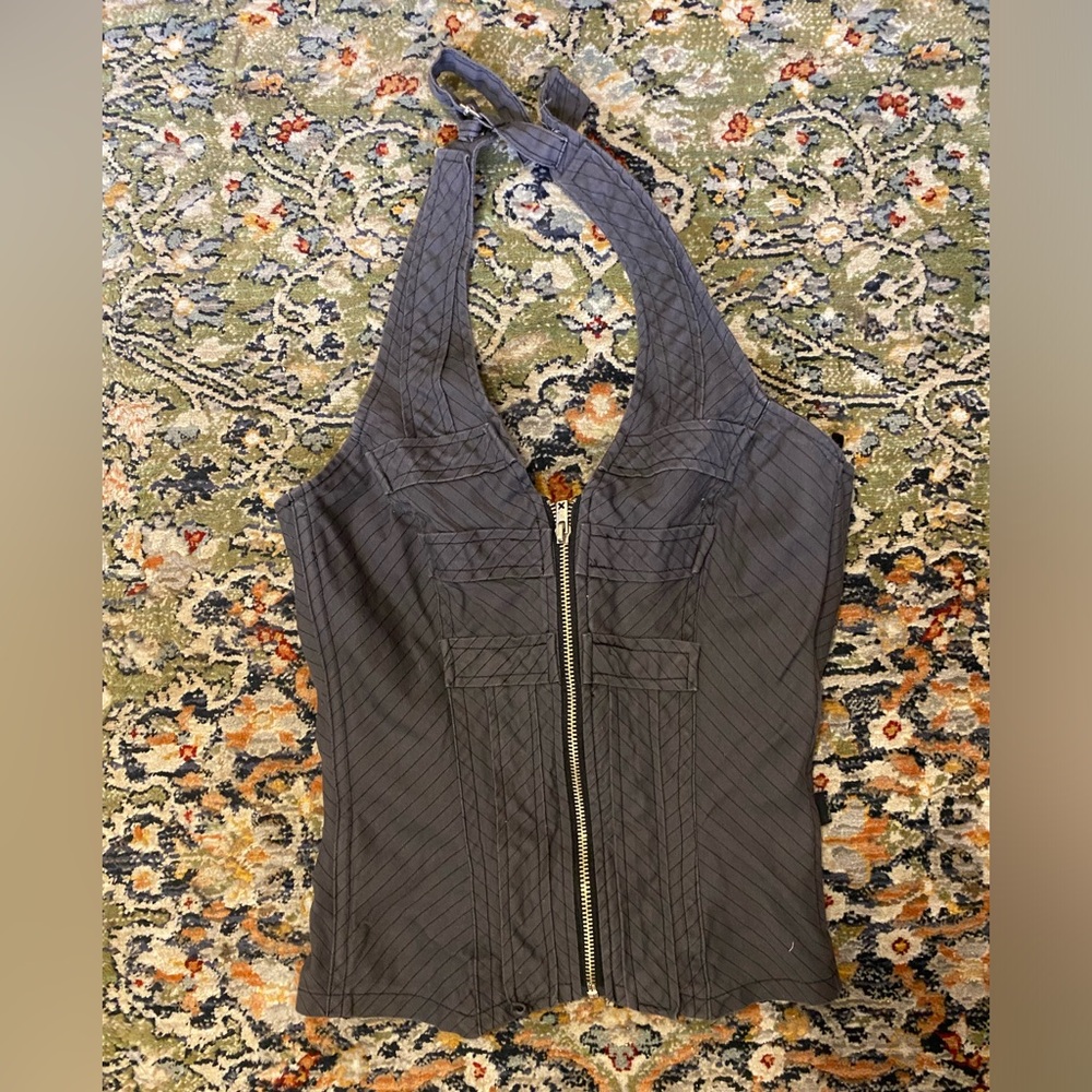 Tripp halter vest
